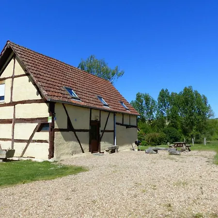 Maison Authentique De Sologne Avec Piscine Partagee, Jardin Et 3 - Fr-1-489-12 Landhaus Diou (Allier)