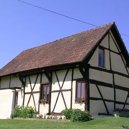 Maison Authentique De Sologne Avec Piscine Partagee, Jardin Et 3 - Fr-1-489-12 *