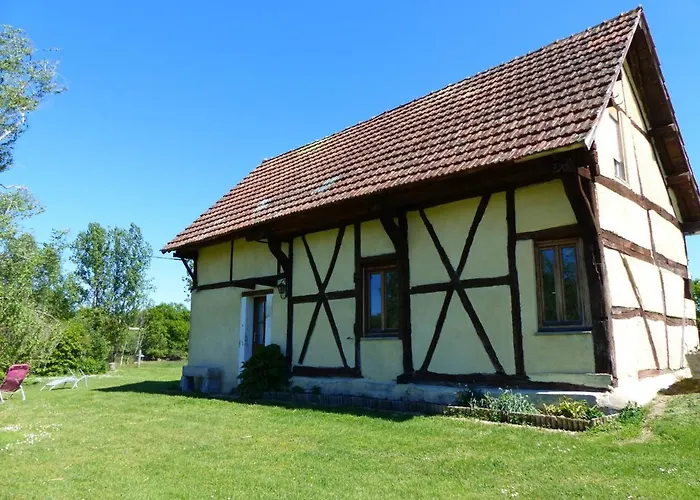 Maison Authentique De Sologne Avec Piscine Partagee, Jardin Et 3 - Fr-1-489-12 Holiday home *